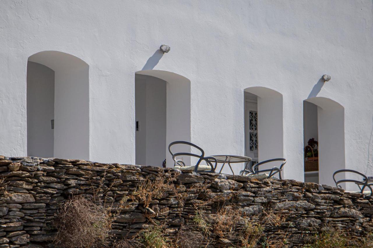 Korina'S Suites Andros Town Exterior foto