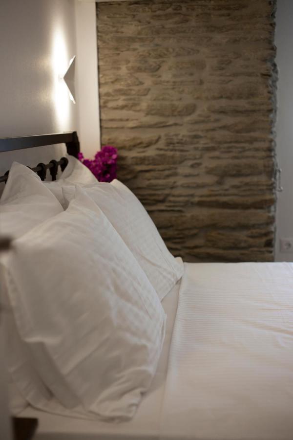 Korina'S Suites Andros Town Exterior foto